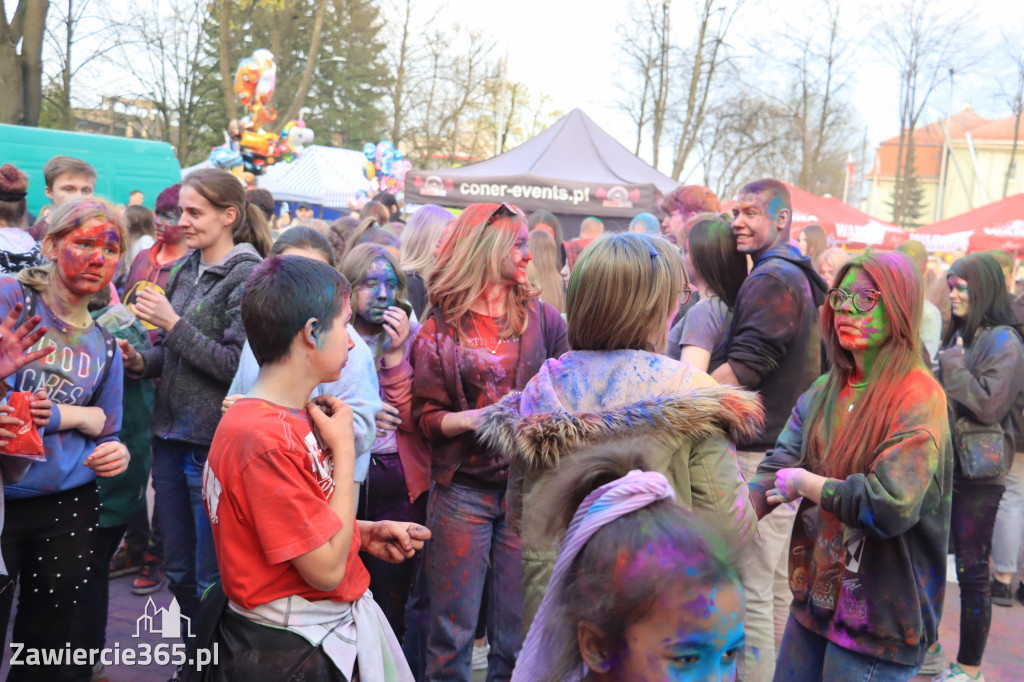 Zawierciańska Majówka 2022  Festiwal Kolorów z Koloversi, Łobuzy, Borys LBD