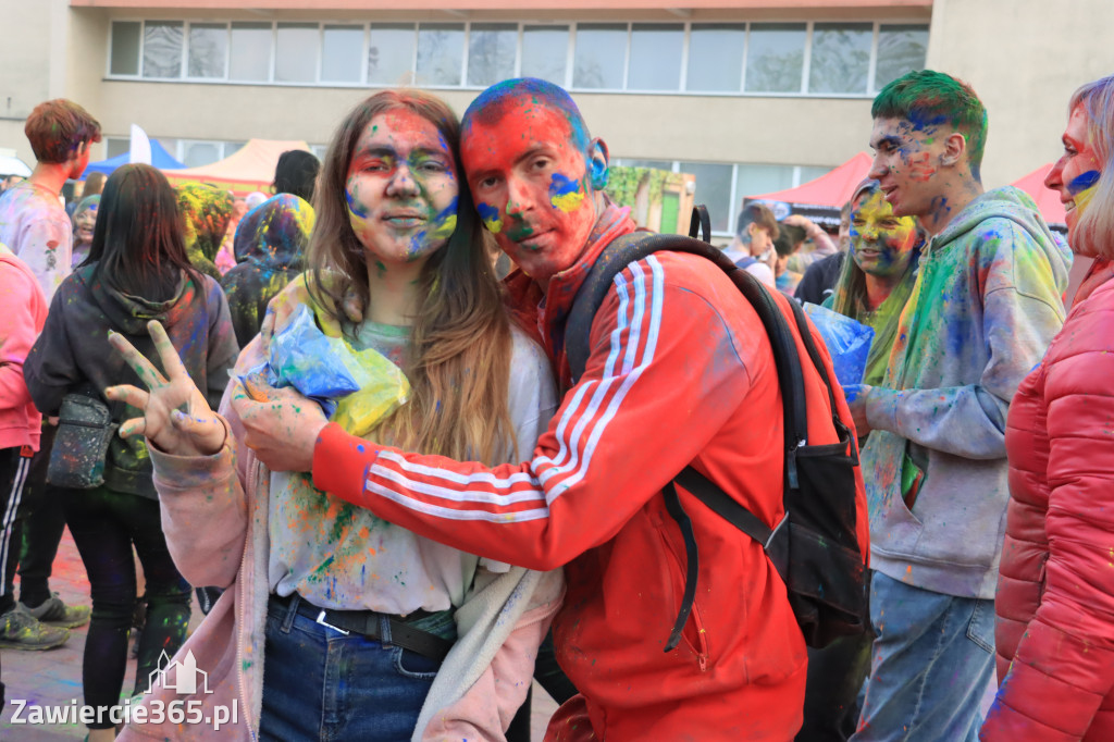 Zawierciańska Majówka 2022  Festiwal Kolorów z Koloversi, Łobuzy, Borys LBD