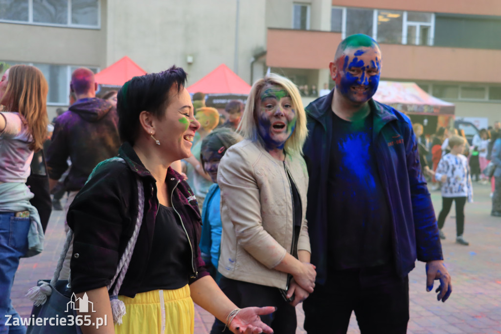 Zawierciańska Majówka 2022  Festiwal Kolorów z Koloversi, Łobuzy, Borys LBD