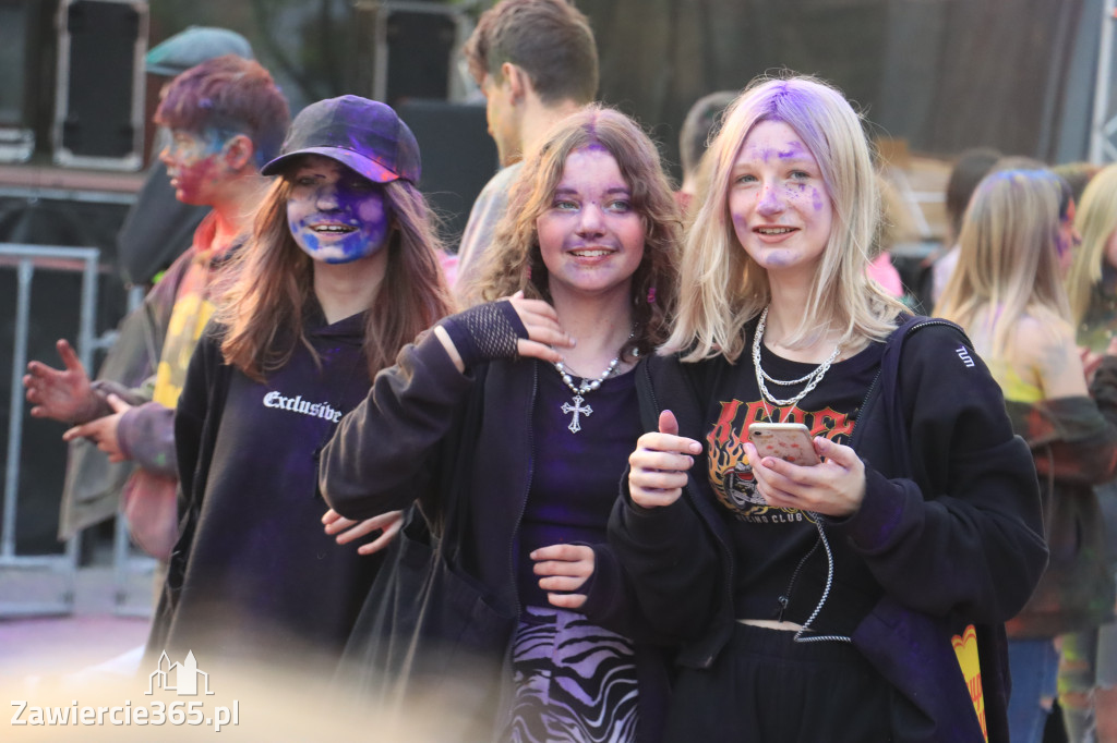 Zawierciańska Majówka 2022  Festiwal Kolorów z Koloversi, Łobuzy, Borys LBD