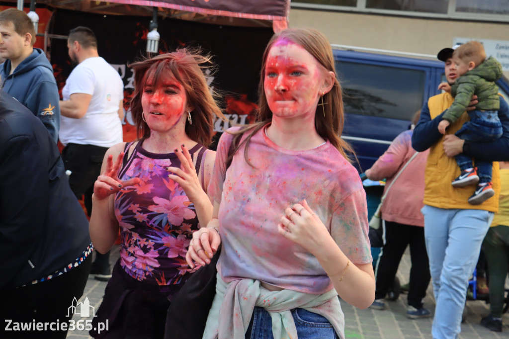 Zawierciańska Majówka 2022  Festiwal Kolorów z Koloversi, Łobuzy, Borys LBD