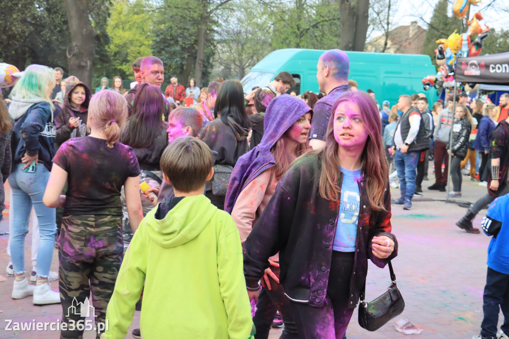 Zawierciańska Majówka 2022  Festiwal Kolorów z Koloversi, Łobuzy, Borys LBD