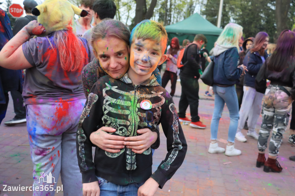 Zawierciańska Majówka 2022  Festiwal Kolorów z Koloversi, Łobuzy, Borys LBD