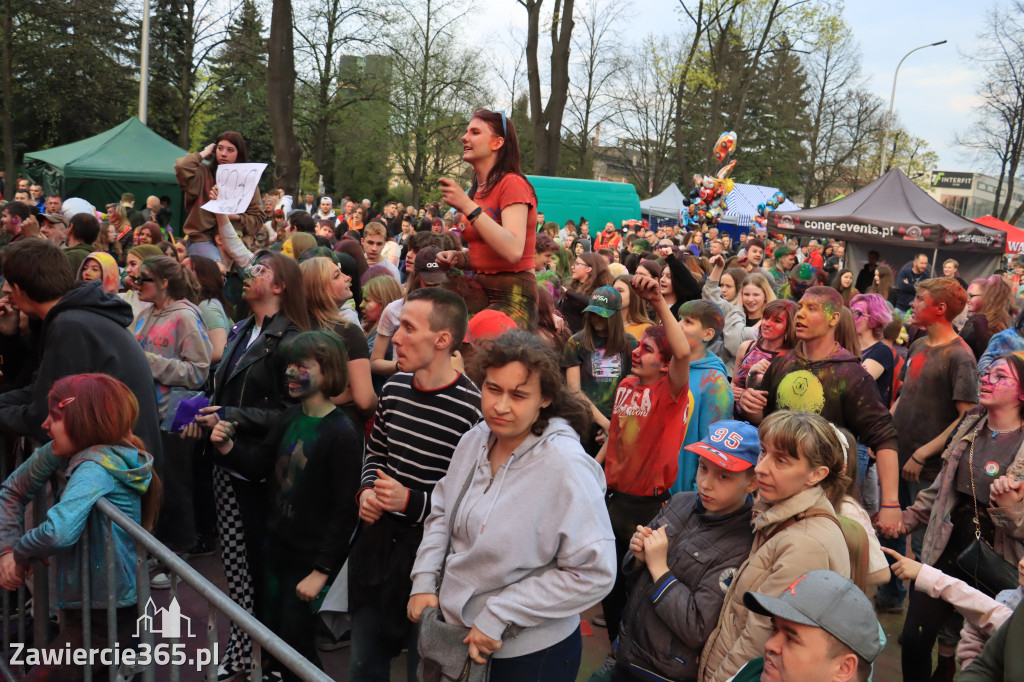 Zawierciańska Majówka 2022  Festiwal Kolorów z Koloversi, Łobuzy, Borys LBD