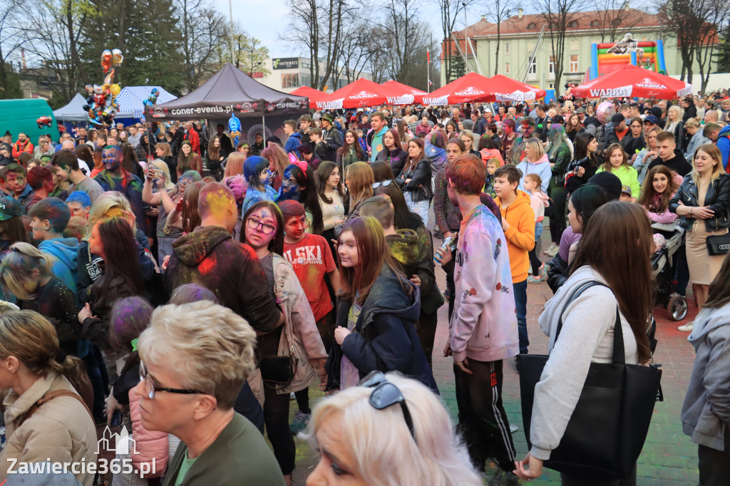 Zawierciańska Majówka 2022  Festiwal Kolorów z Koloversi, Łobuzy, Borys LBD