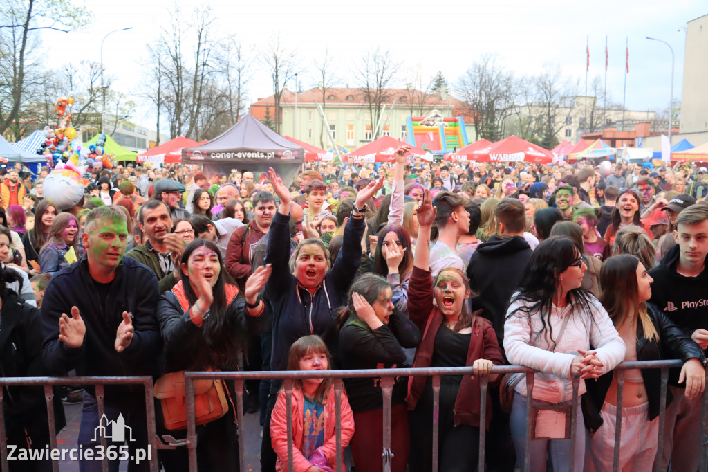 Zawierciańska Majówka 2022  Festiwal Kolorów z Koloversi, Łobuzy, Borys LBD