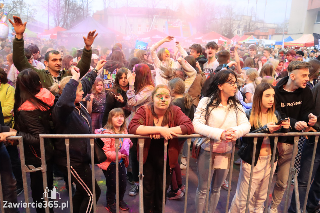 Zawierciańska Majówka 2022  Festiwal Kolorów z Koloversi, Łobuzy, Borys LBD
