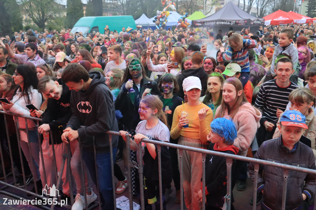 Zawierciańska Majówka 2022  Festiwal Kolorów z Koloversi, Łobuzy, Borys LBD