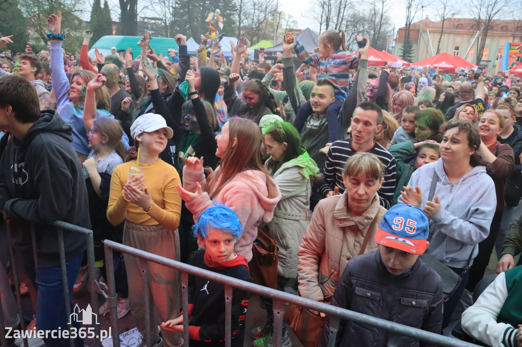 Zawierciańska Majówka 2022  Festiwal Kolorów z Koloversi, Łobuzy, Borys LBD