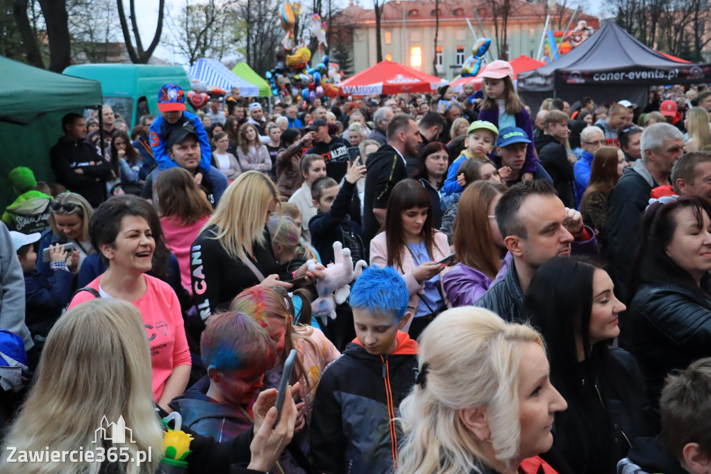 Zawierciańska Majówka 2022  Festiwal Kolorów z Koloversi, Łobuzy, Borys LBD