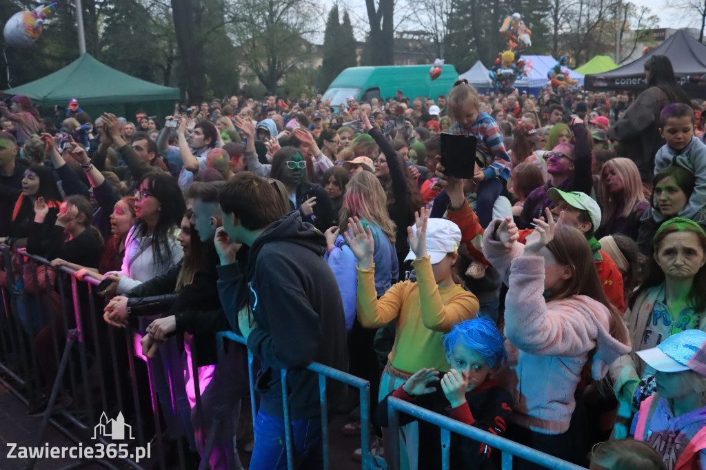 Zawierciańska Majówka 2022  Festiwal Kolorów z Koloversi, Łobuzy, Borys LBD