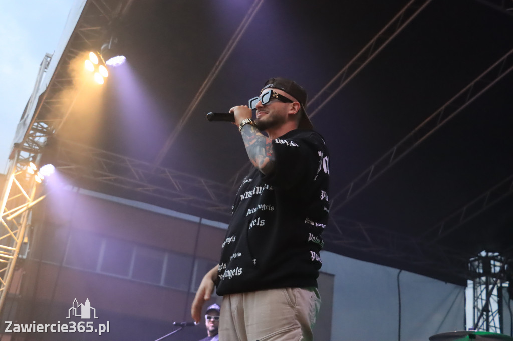 Zawierciańska Majówka 2022  Festiwal Kolorów z Koloversi, Łobuzy, Borys LBD