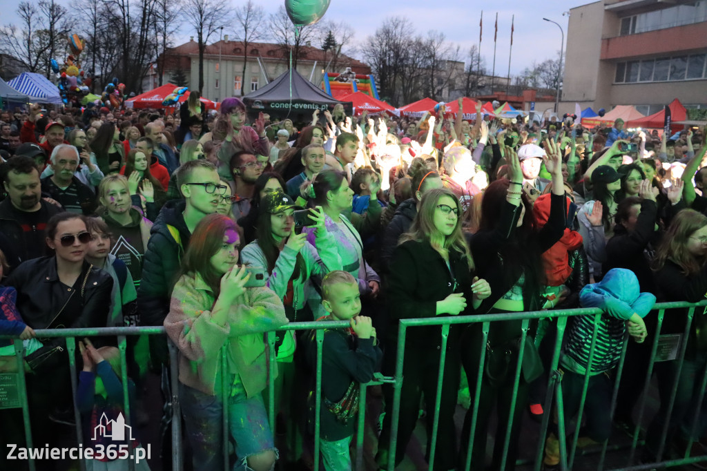 Zawierciańska Majówka 2022  Festiwal Kolorów z Koloversi, Łobuzy, Borys LBD