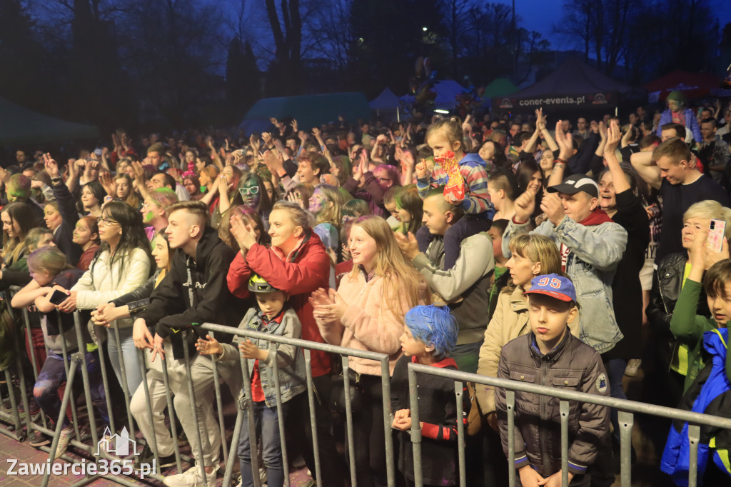 Zawierciańska Majówka 2022  Festiwal Kolorów z Koloversi, Łobuzy, Borys LBD