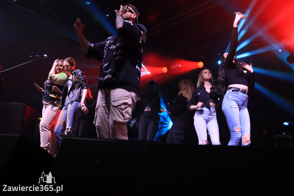 Zawierciańska Majówka 2022  Festiwal Kolorów z Koloversi, Łobuzy, Borys LBD