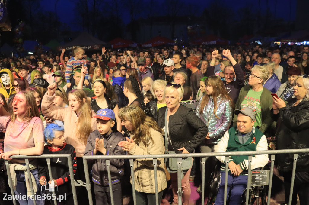 Zawierciańska Majówka 2022  Festiwal Kolorów z Koloversi, Łobuzy, Borys LBD
