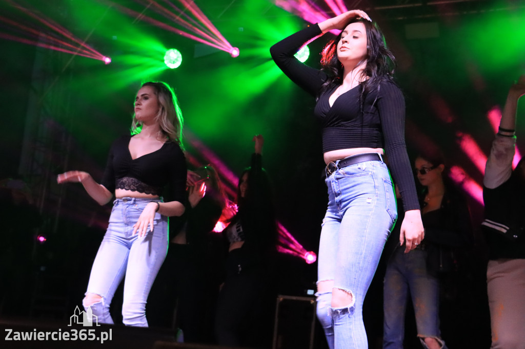 Zawierciańska Majówka 2022  Festiwal Kolorów z Koloversi, Łobuzy, Borys LBD