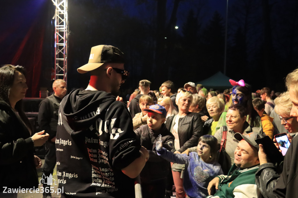 Zawierciańska Majówka 2022  Festiwal Kolorów z Koloversi, Łobuzy, Borys LBD