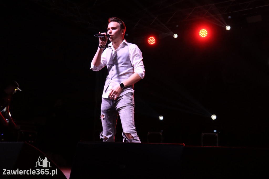 Zawierciańska Majówka 2022  Festiwal Kolorów z Koloversi, Łobuzy, Borys LBD
