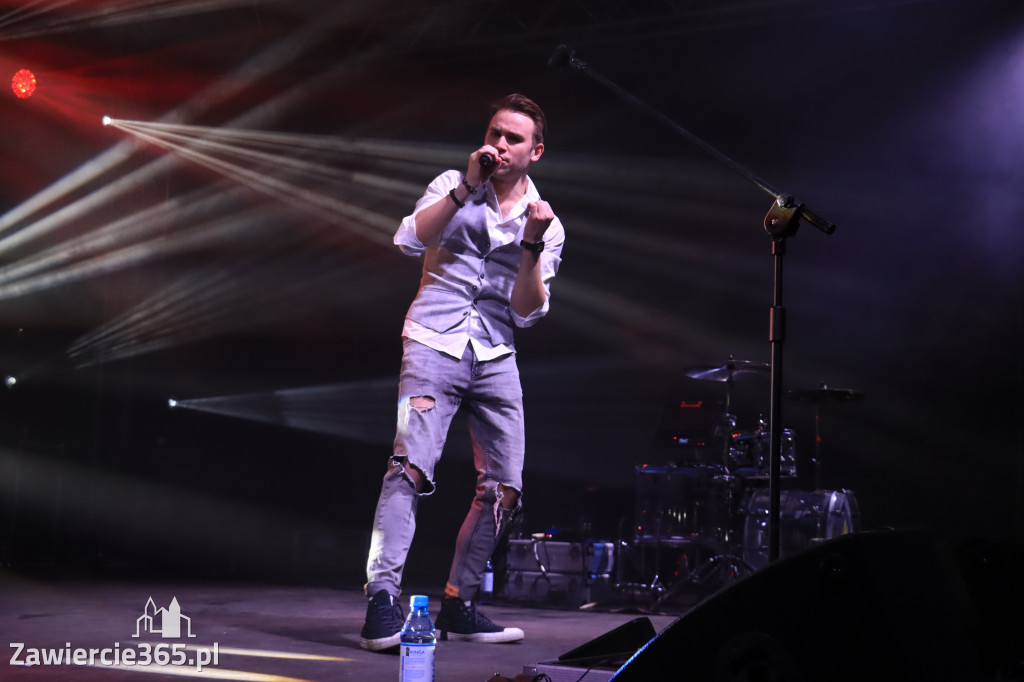 Zawierciańska Majówka 2022  Festiwal Kolorów z Koloversi, Łobuzy, Borys LBD