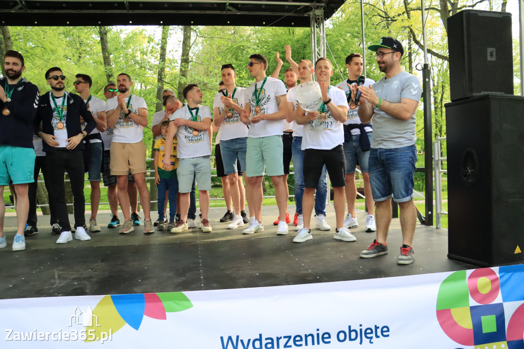  Feta po zwycięstwie o III miejsce PlusLigii czyli brąz w Mistrzostwach Polski!!!