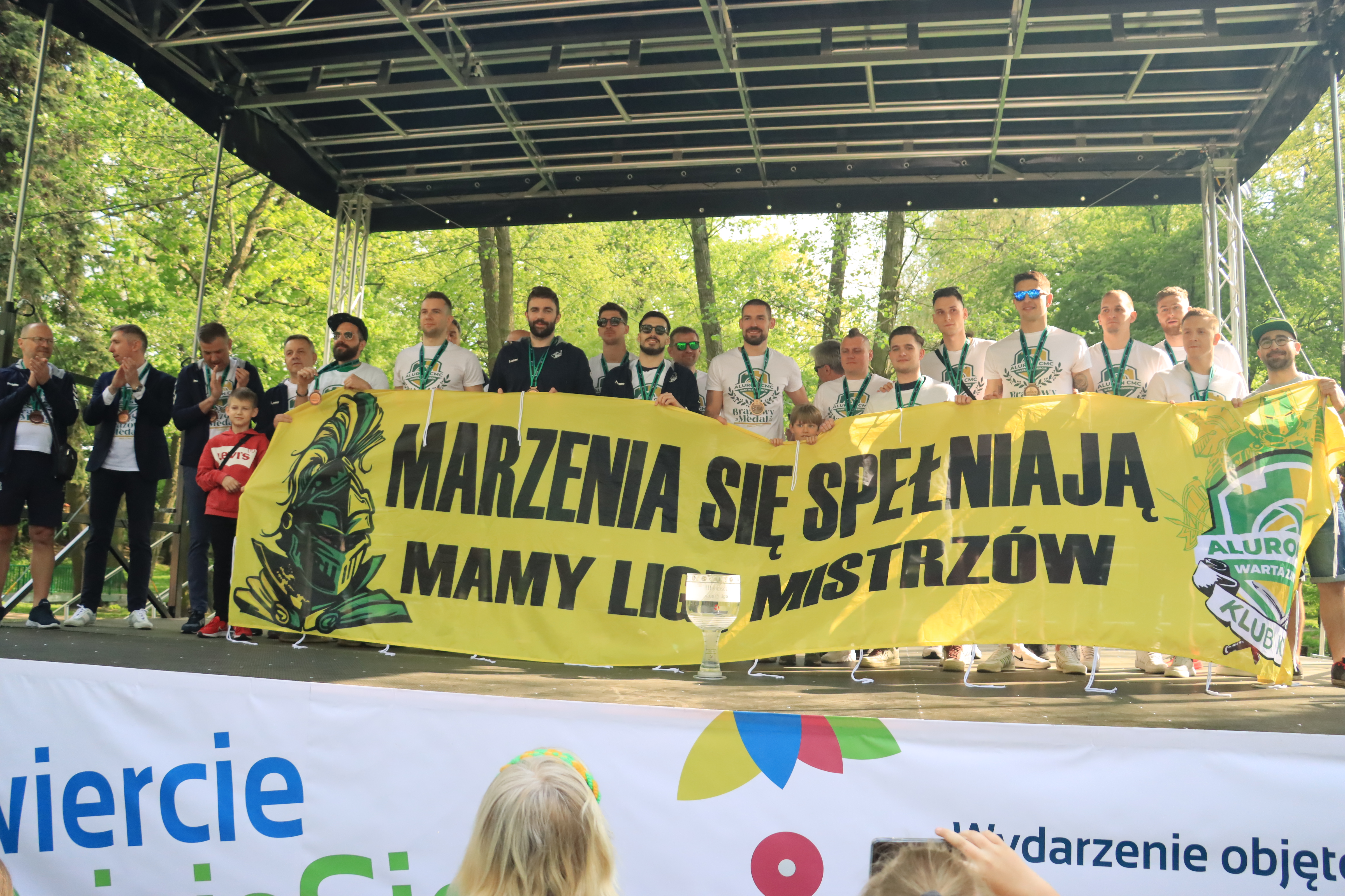  Feta po zwycięstwie o III miejsce PlusLigii czyli brąz w Mistrzostwach Polski!!!