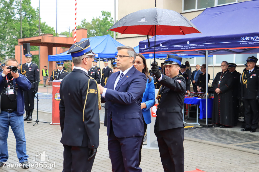 Obchody Dnia Strażaka 2022 oraz przekazanie sztandaru
