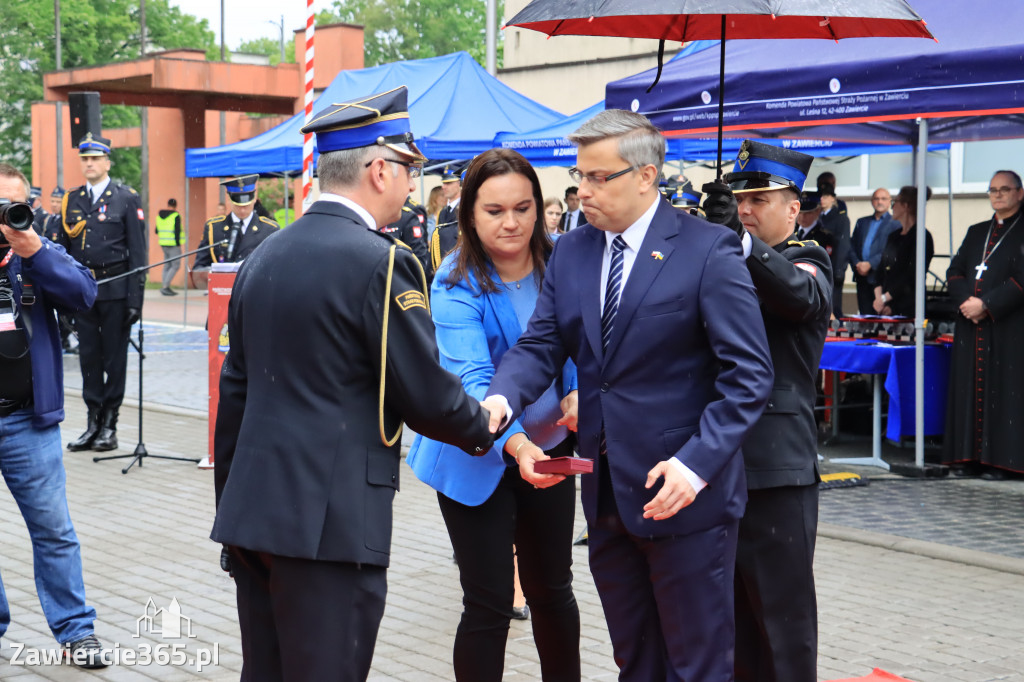 Obchody Dnia Strażaka 2022 oraz przekazanie sztandaru