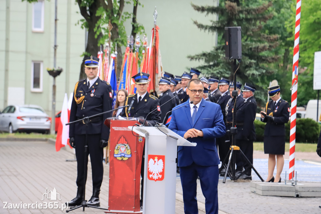 Obchody Dnia Strażaka 2022 oraz przekazanie sztandaru