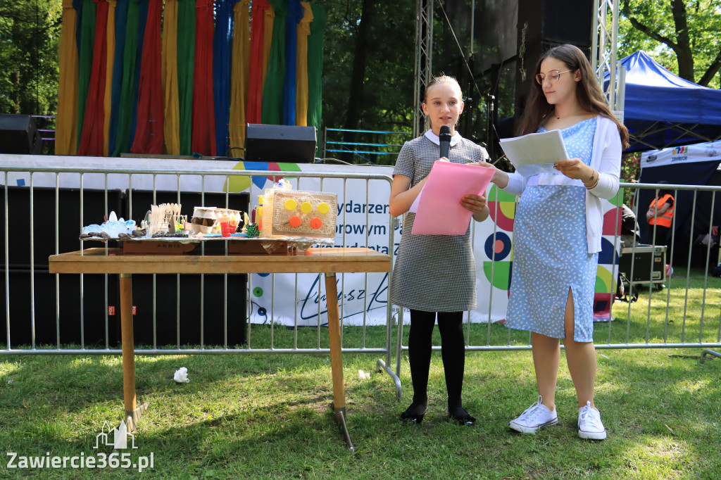 Piknik Ekologiczny w Zawierciu i koncert Dawida Artysty