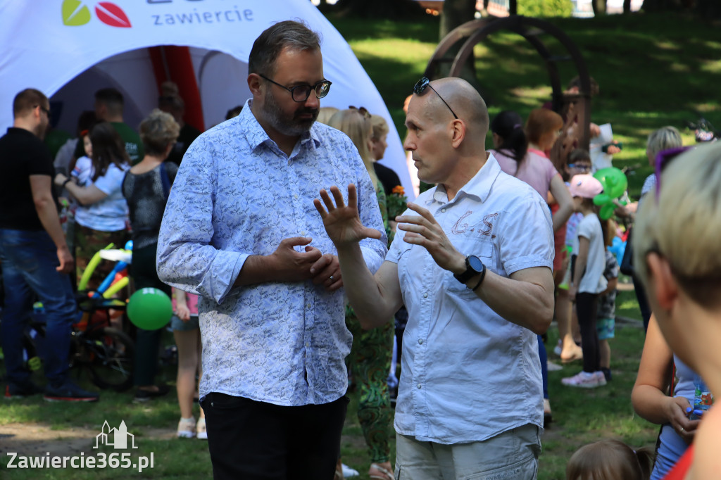 Piknik Ekologiczny w Zawierciu i koncert Dawida Artysty
