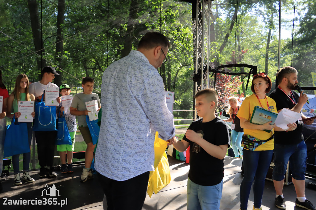 Piknik Ekologiczny w Zawierciu i koncert Dawida Artysty