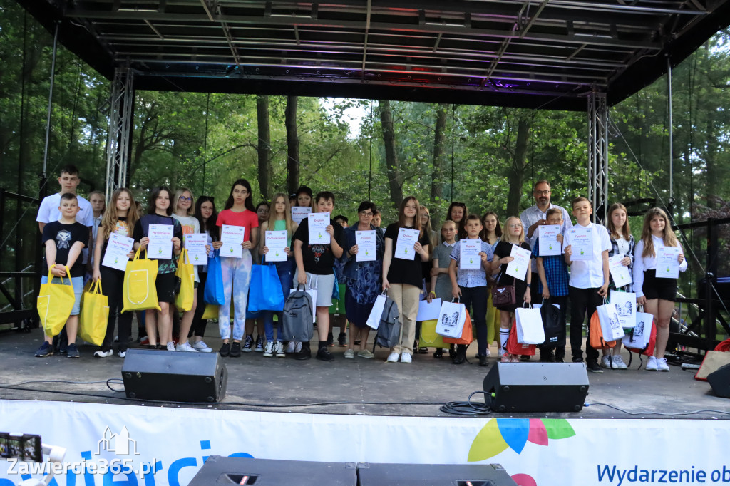 Piknik Ekologiczny w Zawierciu i koncert Dawida Artysty
