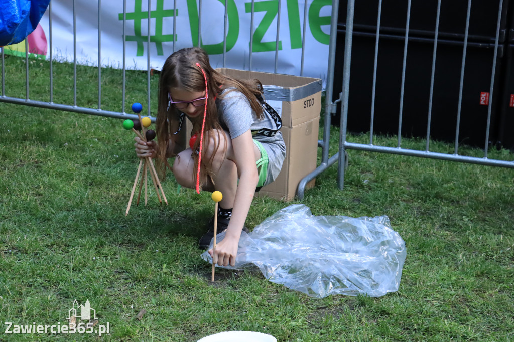 Piknik Ekologiczny w Zawierciu i koncert Dawida Artysty