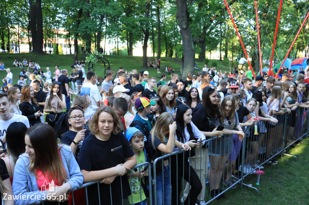 Piknik Ekologiczny w Zawierciu i koncert Dawida Artysty