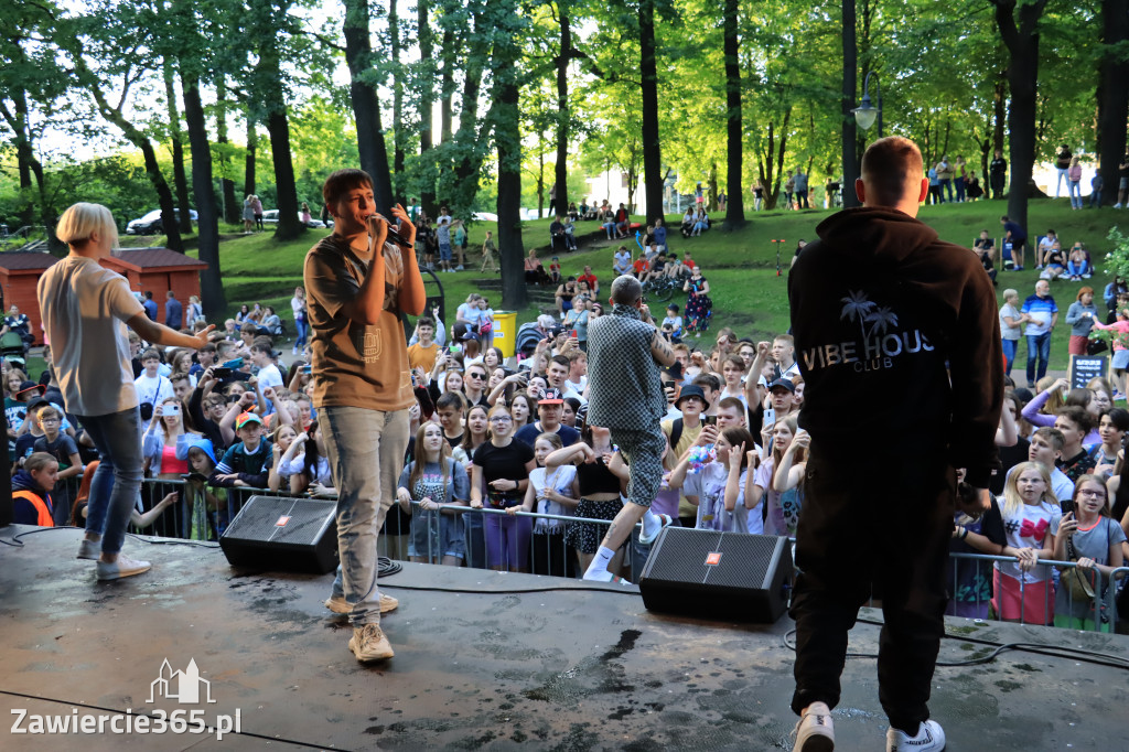 Piknik Ekologiczny w Zawierciu i koncert Dawida Artysty