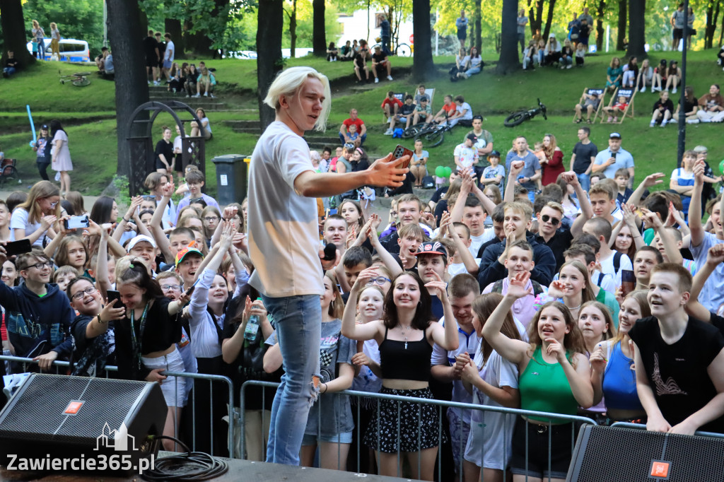 Piknik Ekologiczny w Zawierciu i koncert Dawida Artysty