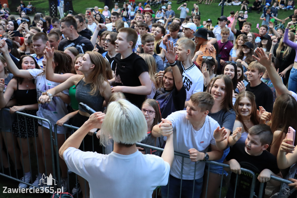 Piknik Ekologiczny w Zawierciu i koncert Dawida Artysty