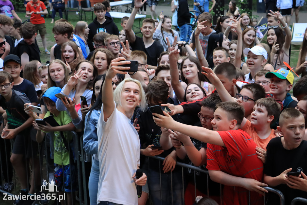 Piknik Ekologiczny w Zawierciu i koncert Dawida Artysty