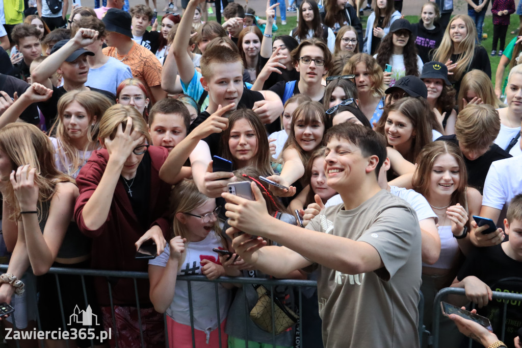 Piknik Ekologiczny w Zawierciu i koncert Dawida Artysty