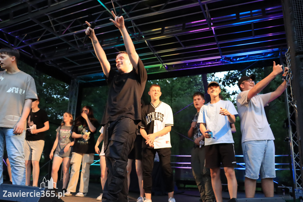 Piknik Ekologiczny w Zawierciu i koncert Dawida Artysty