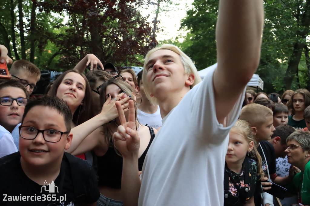 Piknik Ekologiczny w Zawierciu i koncert Dawida Artysty