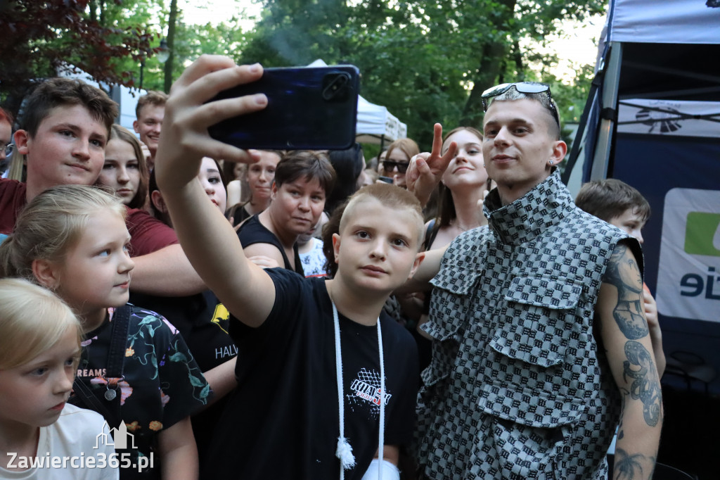 Piknik Ekologiczny w Zawierciu i koncert Dawida Artysty