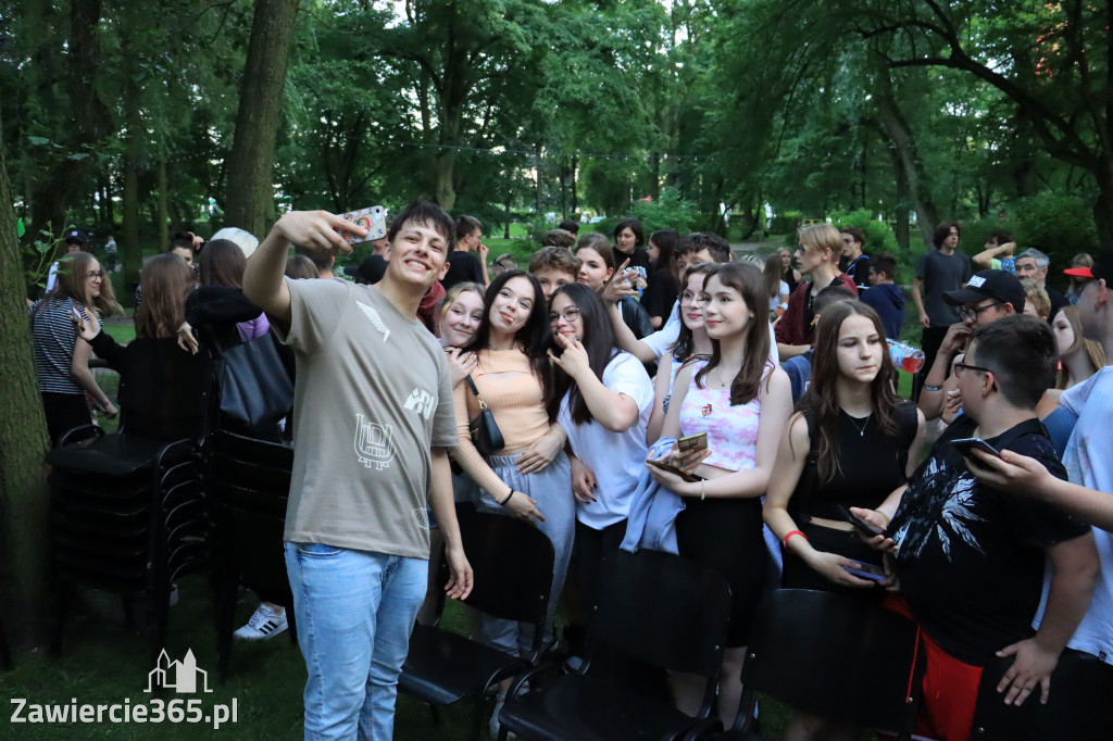 Piknik Ekologiczny w Zawierciu i koncert Dawida Artysty