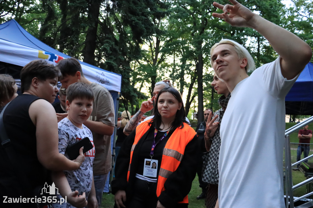 Piknik Ekologiczny w Zawierciu i koncert Dawida Artysty