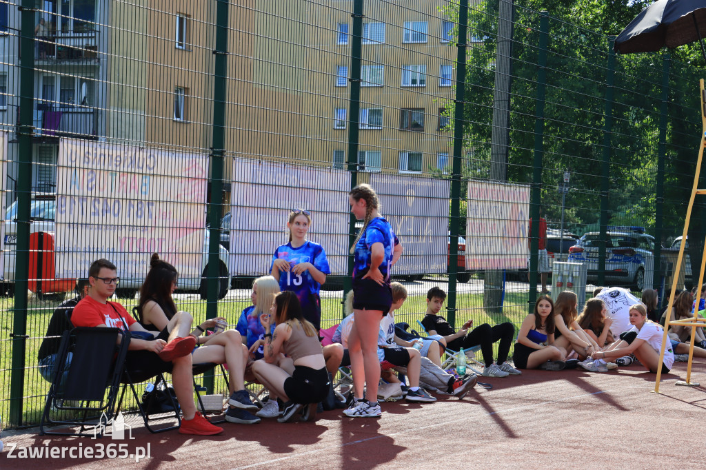 Piknik od jutra luz lato w Porębie 2022