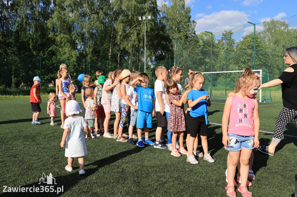Piknik od jutra luz lato w Porębie 2022