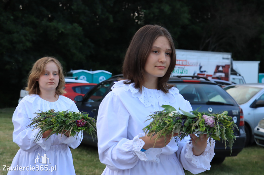 Tak bawiły się ŁAZY - ŚWIĘTO KUPAŁY 2022