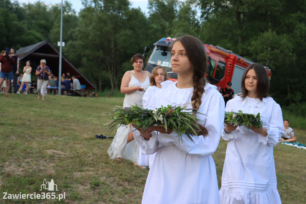 Tak bawiły się ŁAZY - ŚWIĘTO KUPAŁY 2022