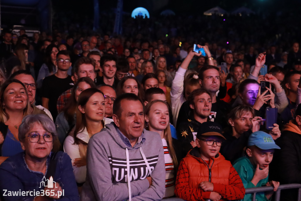 Koncert zespołu FEEL podczas Dni Ogrodzieńca 2022r.